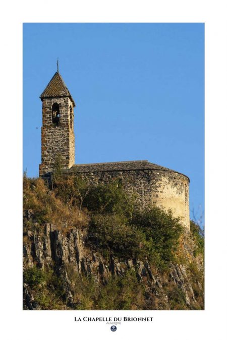 Tirage photo d'art La chapelle du Brionnet en Auvergne. Format 30x45 et 40x60